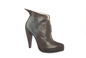 Atalanta Weller, designer boots, shoes and footwear, Voulue.com