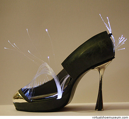 Francesca Castagnacci,ideal night club shoe,Francesca Castagnacci designs bespoke footwear,Francesca Castagnacci iconic shoes,
